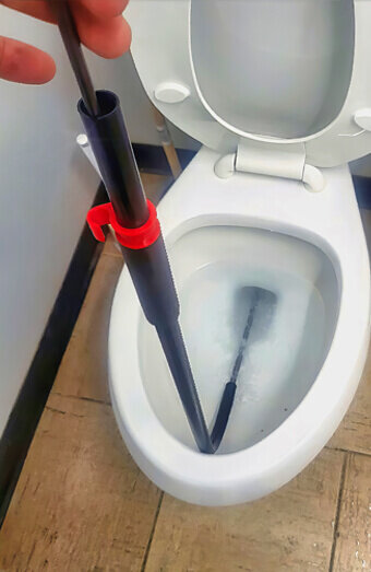 https://blockeddrainsinnaloo.com.au/uploads/2025/07/blocked-toilet-57058.jpg