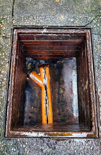 https://blockeddrainsinnaloo.com.au/uploads/2025/07/hero-blocked-sewers-39472.jpg